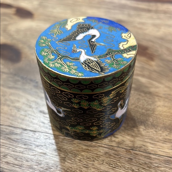 Vintage Chinese Cloisonné Elegant Blue and Black Decorative Box - Picture 3 of 8